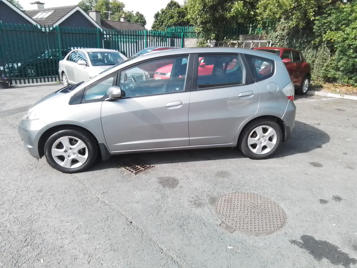 Honda Jazz 2010 - Image 4