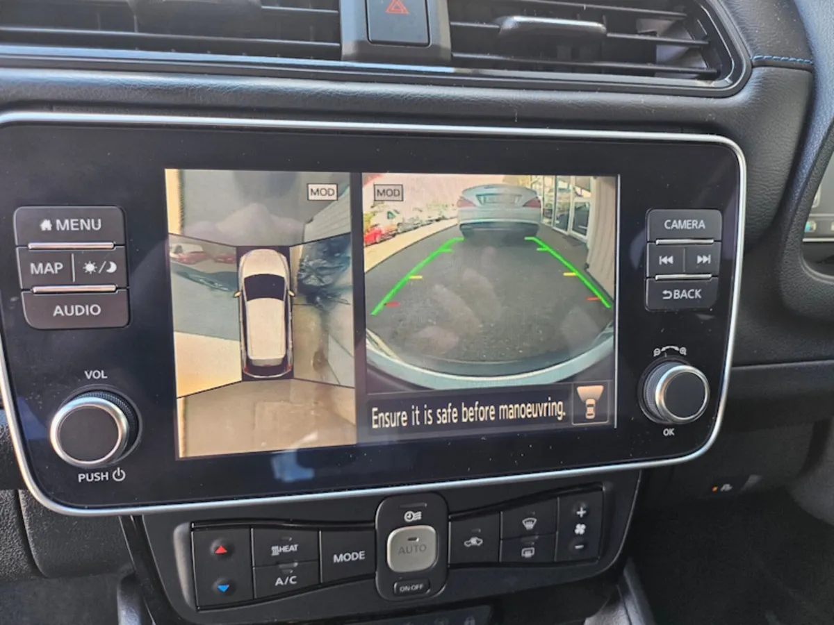 2020 Nissan Leaf SV Premium 40KwH - Image 3