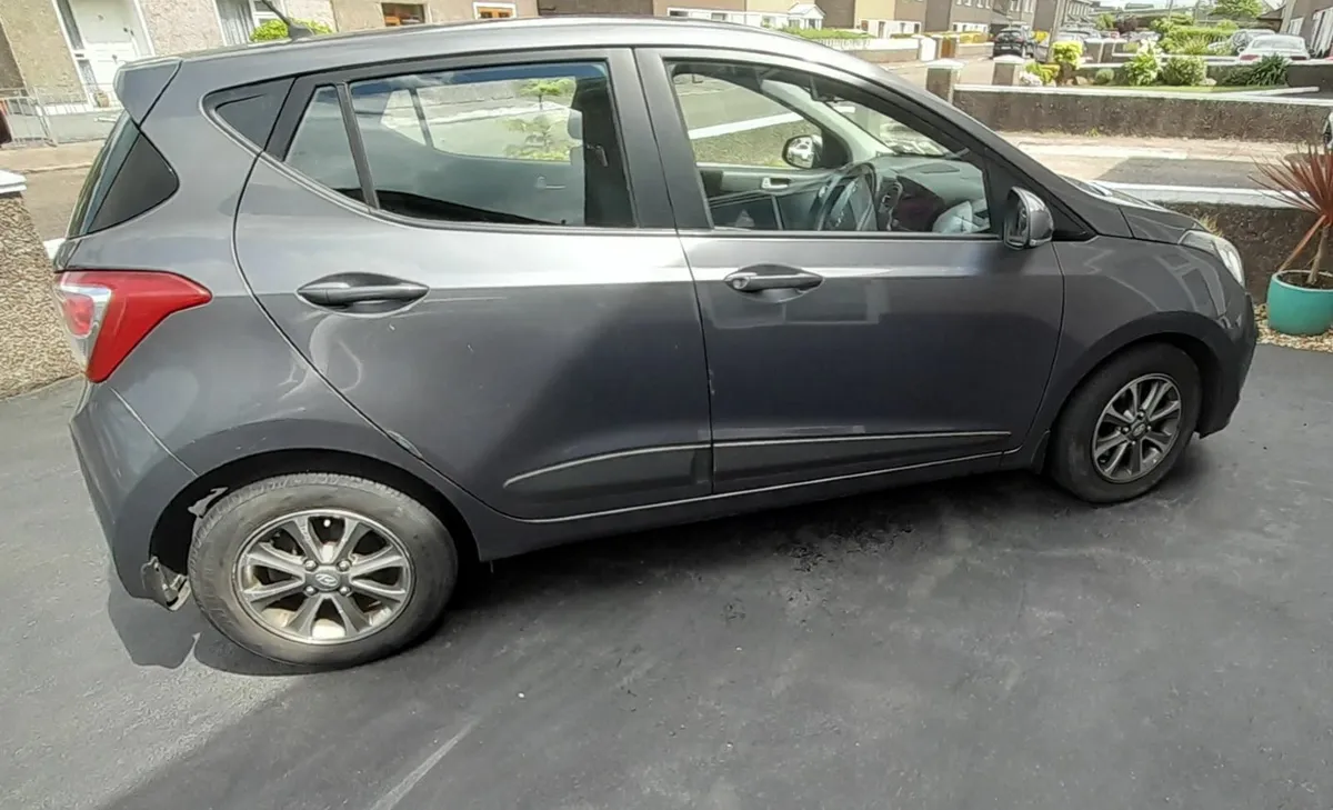 Hyundai i10 2015 - Image 4