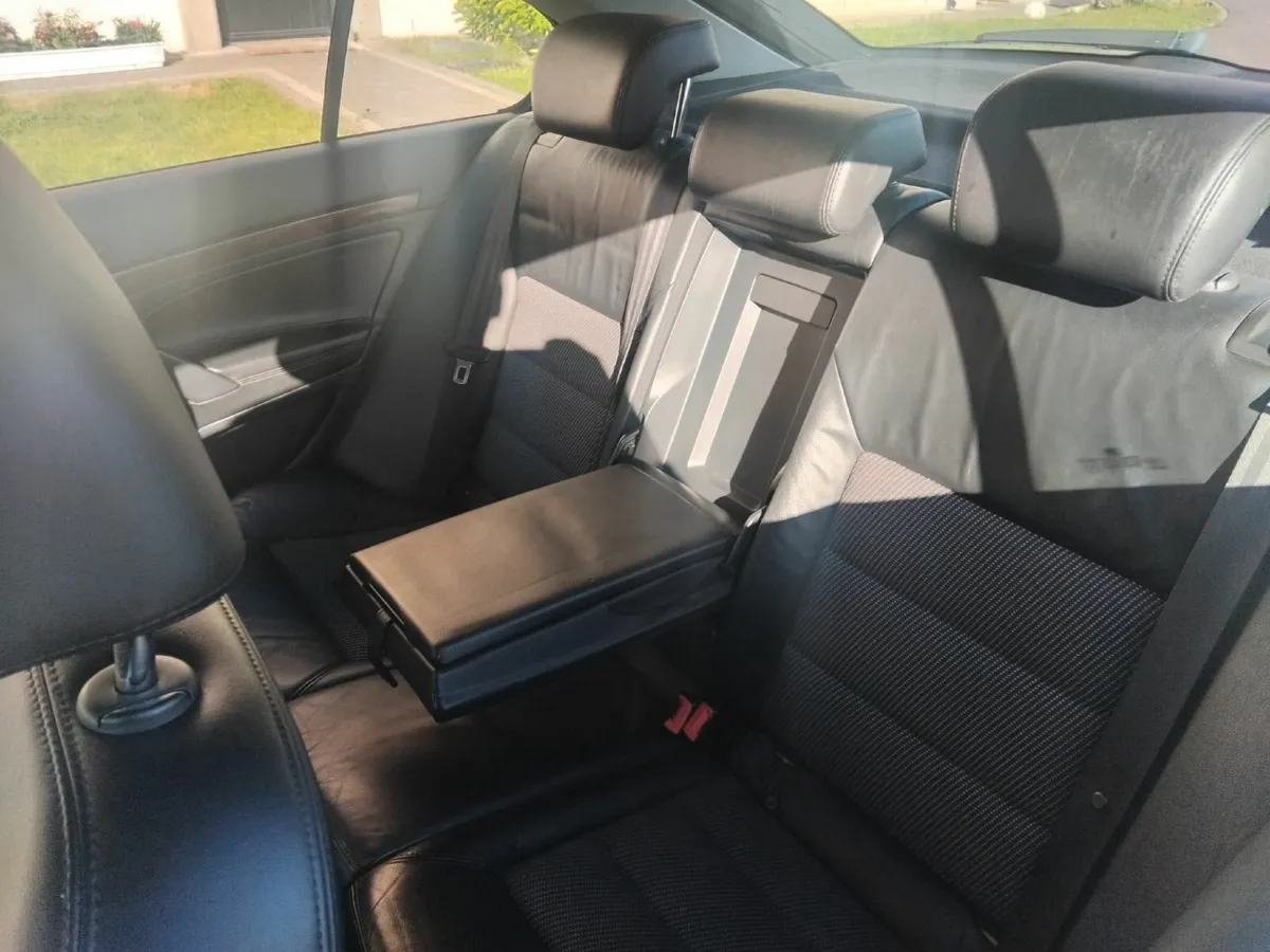 Skoda Octavia 2012 - Image 2