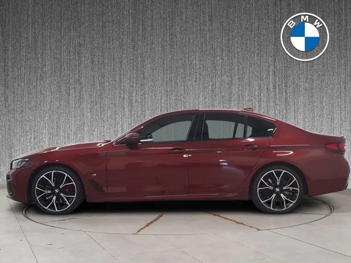 BMW 5 Series 520d M Sport Saloon - Image 3