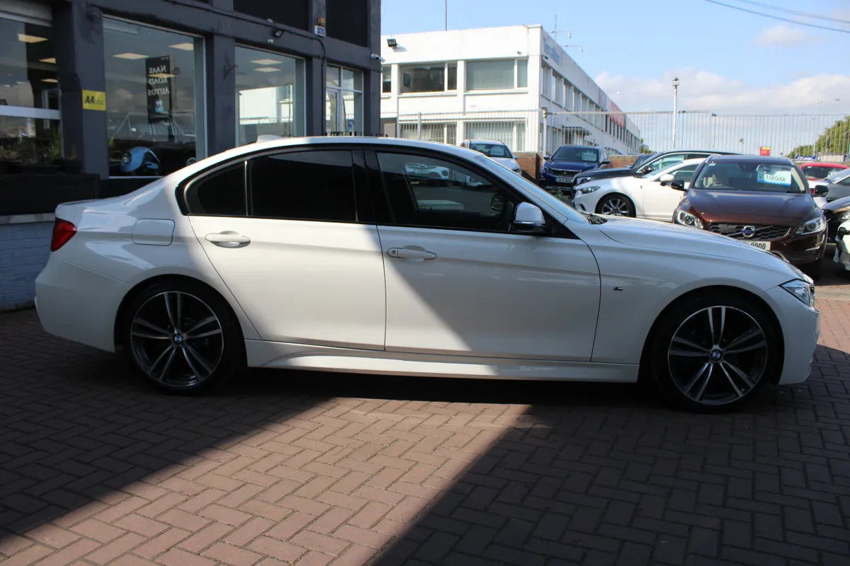 BMW 320D M-SPORT PLUS FINISHED IN ALPINE WHITE // - Image 3