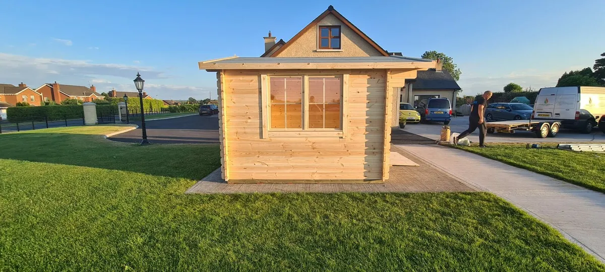 Solid wood cabin "Reine" 4×3m - Image 2