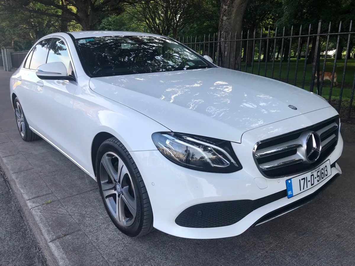 2017 MERCEDES E220 AVANTGARDE - Image 1
