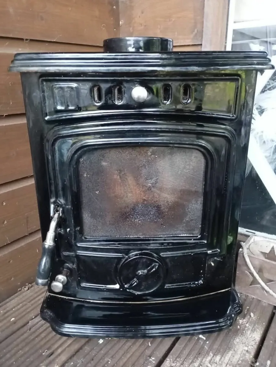Solid Fuel Stove - Image 4