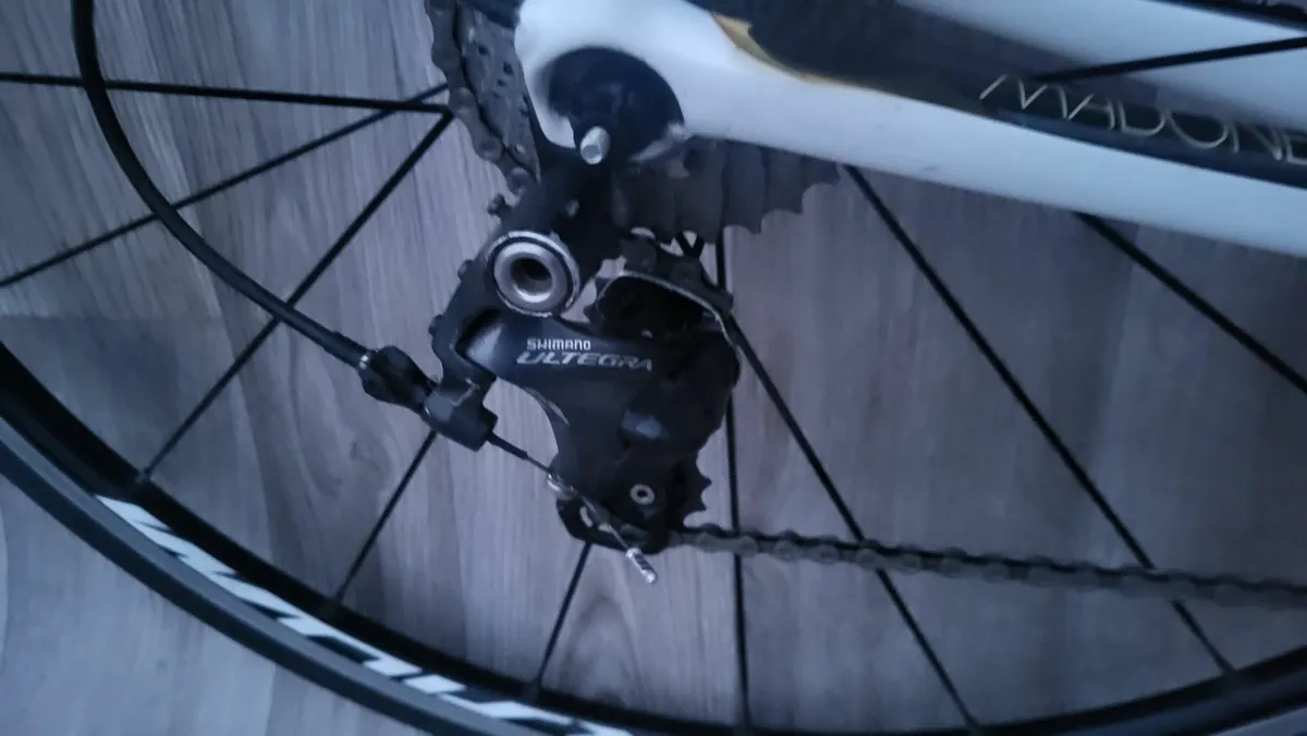 Trek Madone 5.9 FULL CARBON - Image 4