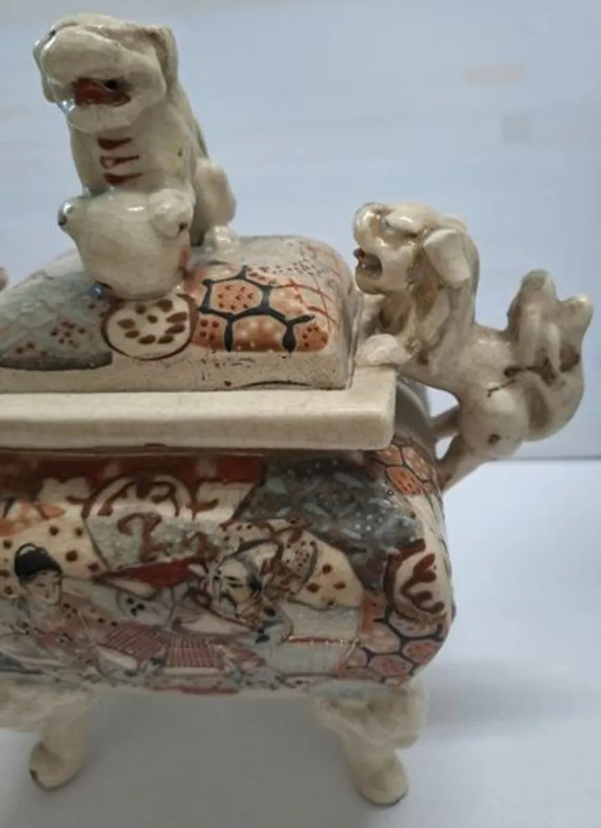 2 Japanese Koro jars Antique - Image 4