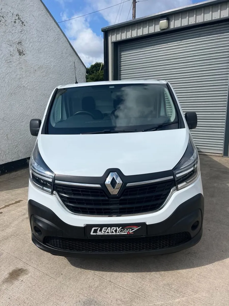 Renault Trafic 2020, 75k Very Clean - Image 2