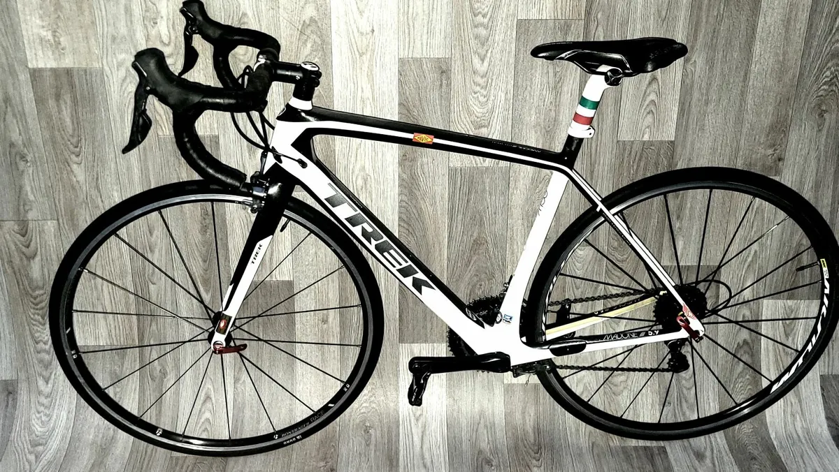 Trek Madone 5.9 FULL CARBON - Image 1