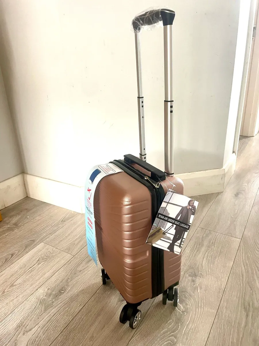 Ryanair cabin underseat suitcase 40x25x20 - Image 2