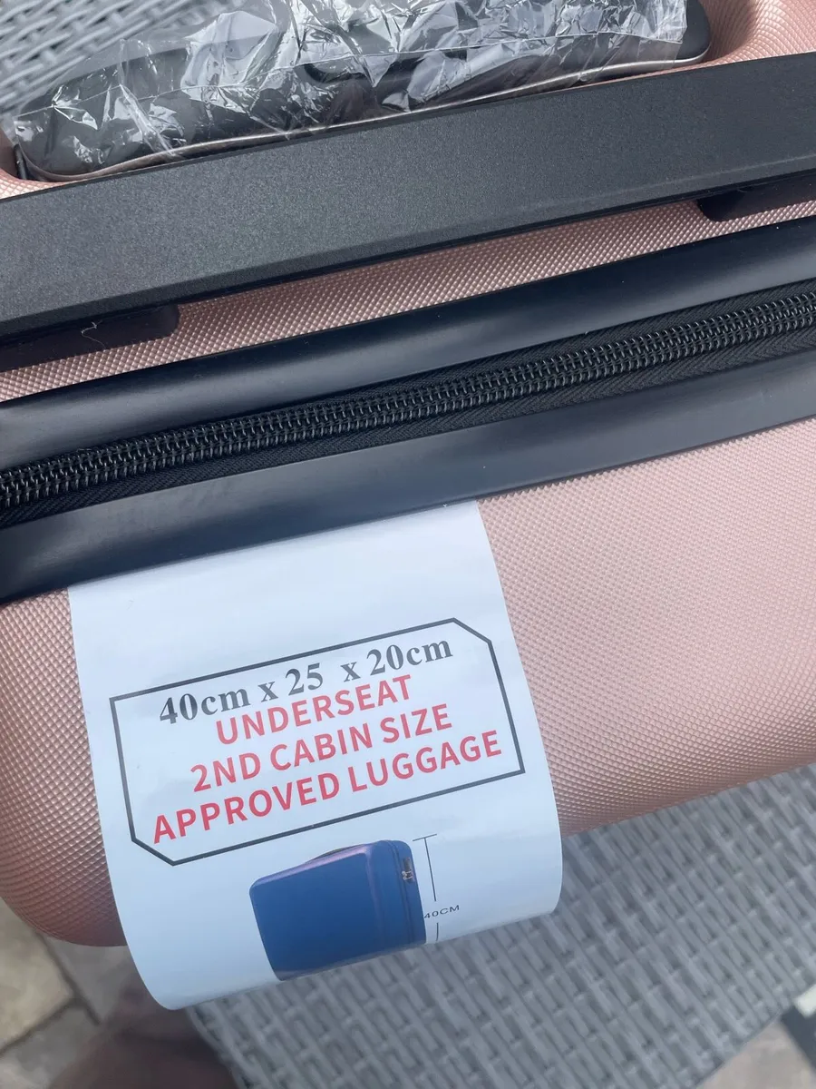 Ryanair cabin underseat suitcase 40x25x20 - Image 4