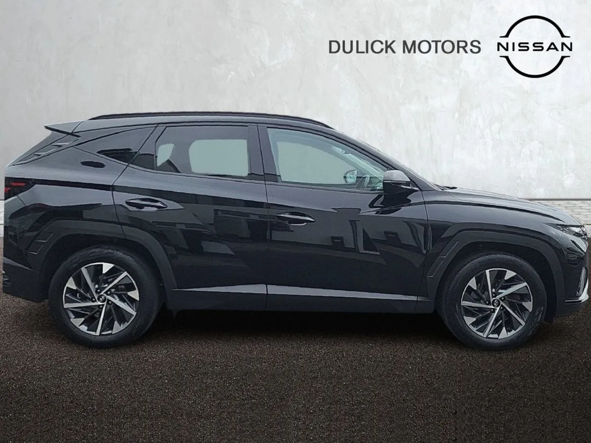 Hyundai Tucson 2WD Executive - Image 3