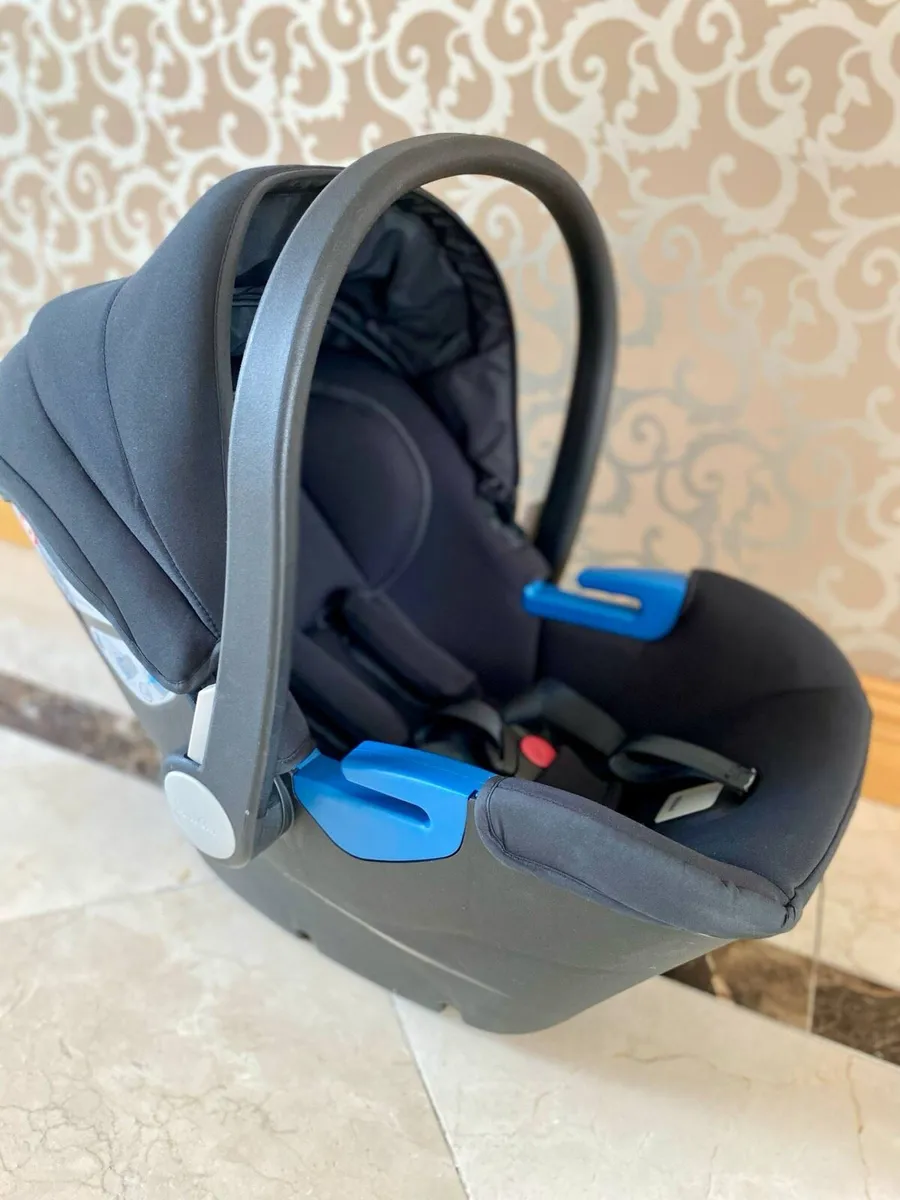 Silver cross car seat - Image 3