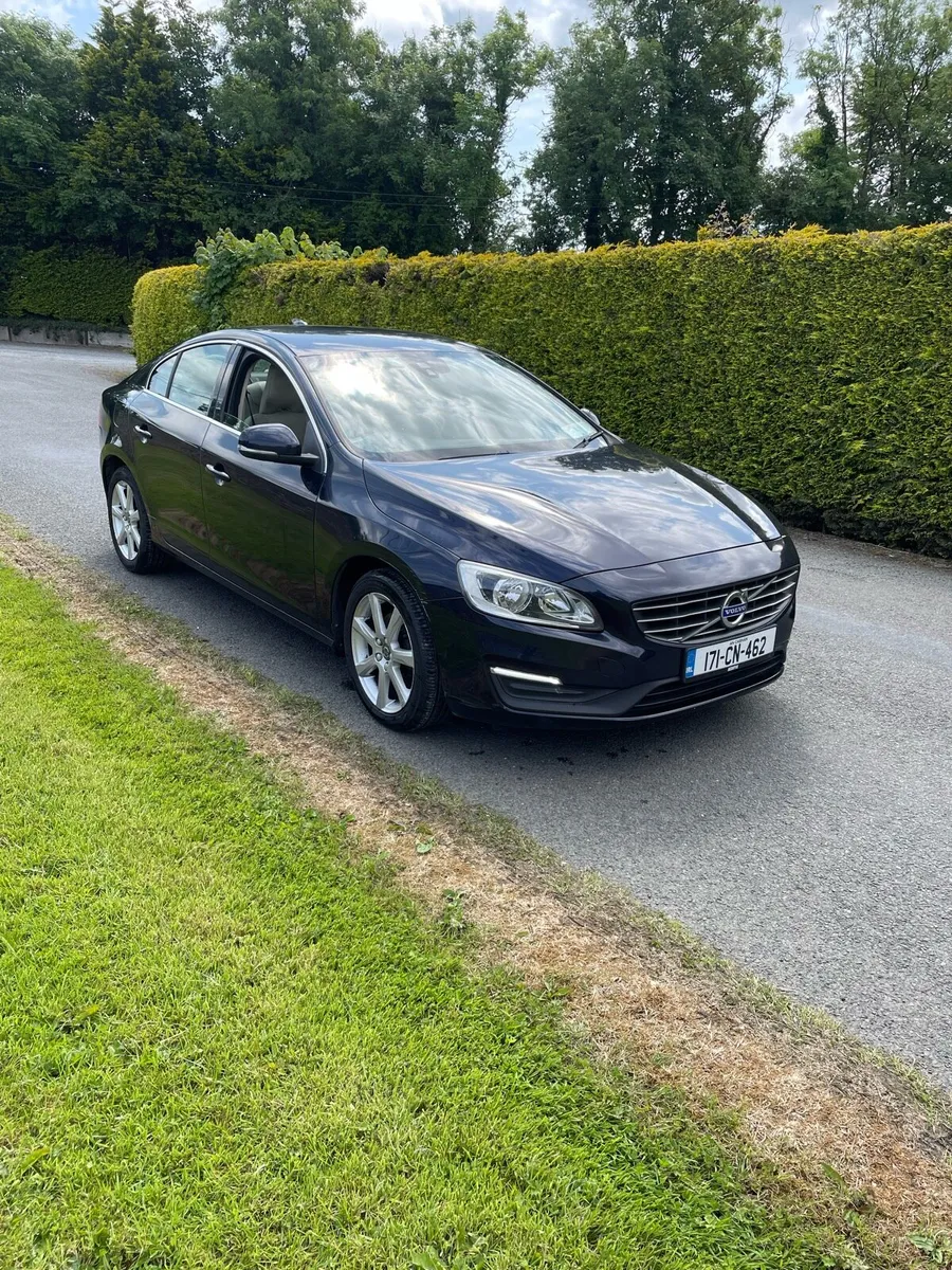 2017 Volvo s60 - Image 1