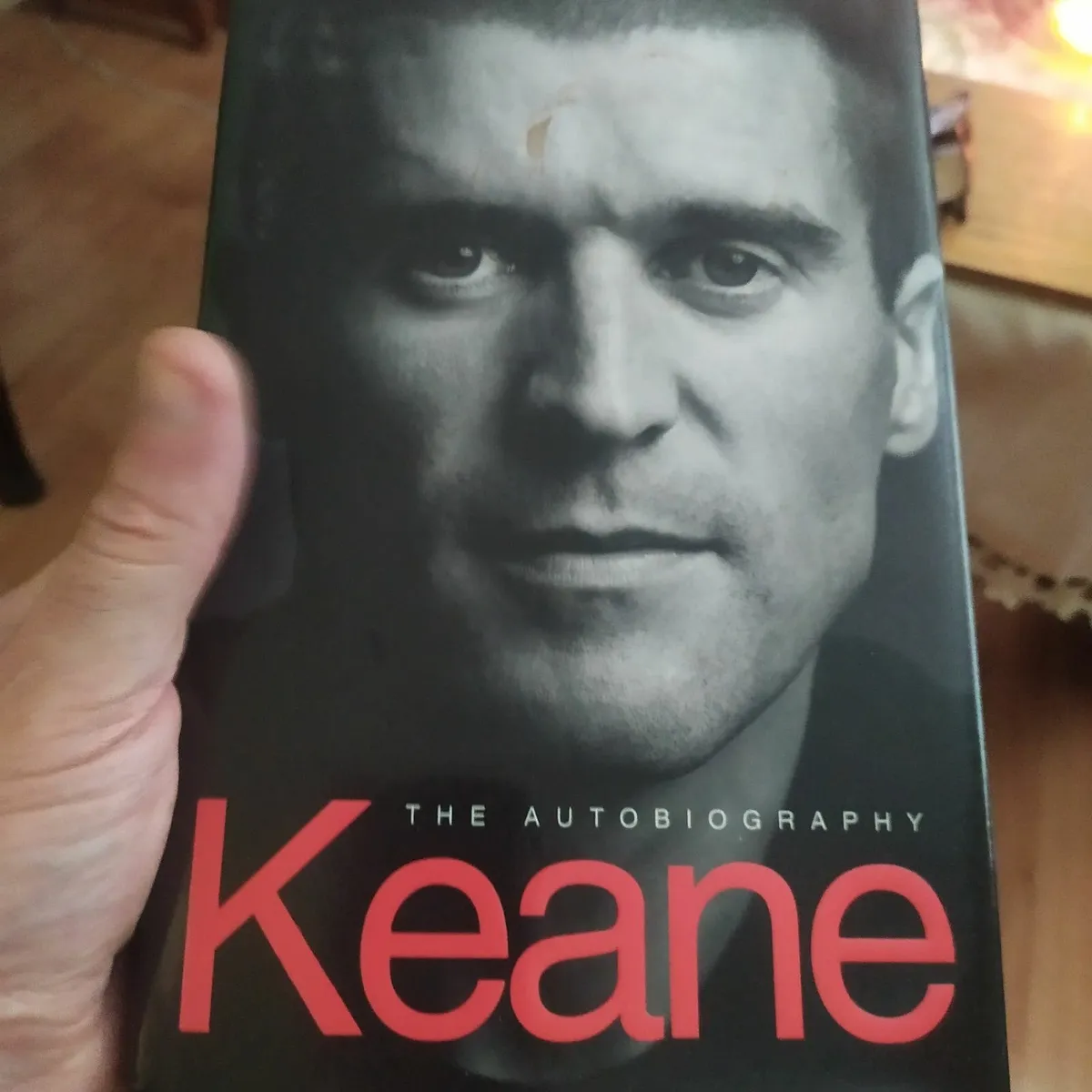 Manchester United Roy Keane book  ( signed) - Image 4