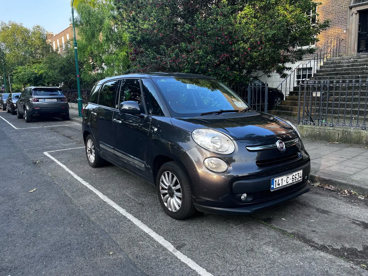 Fiat 500L - Image 2