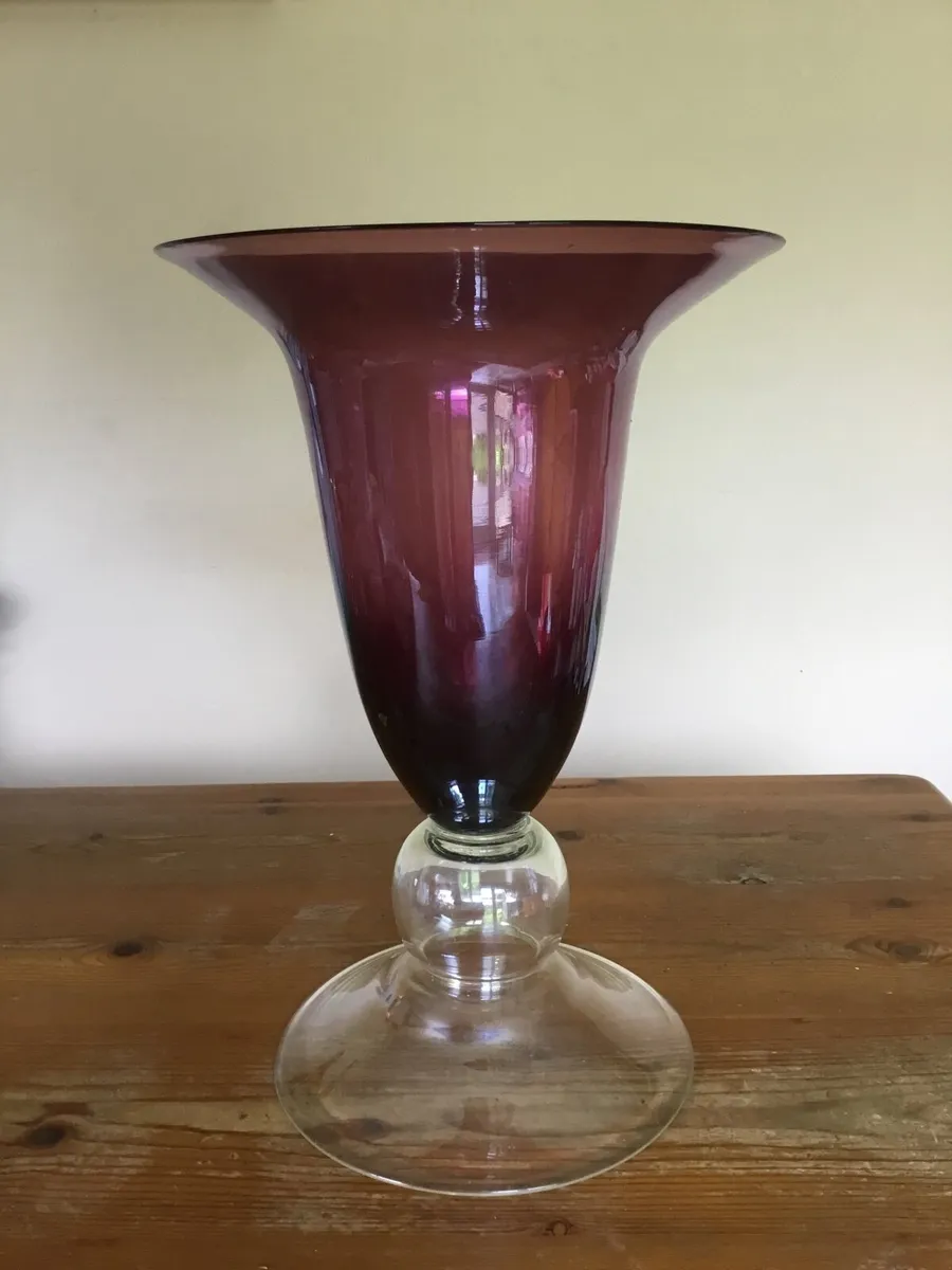 Large glass vase - Image 1
