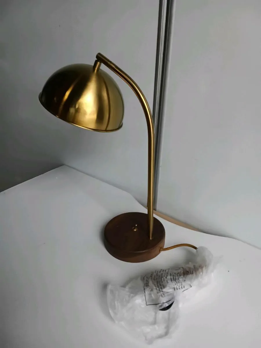 Chelsom Brass Dome Desk Lamp with Walnut Base - Image 3