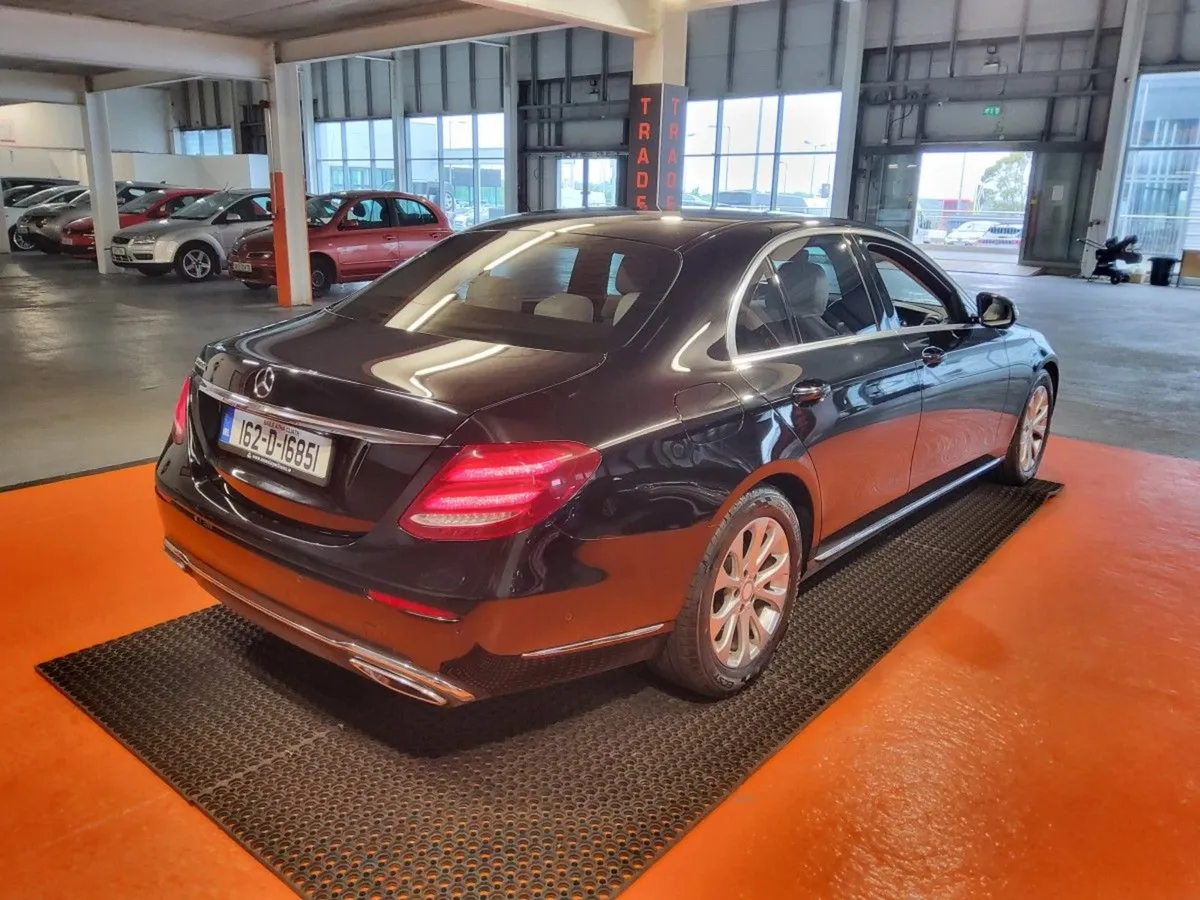 Mercedes-Benz E-Class E 200 D Avantgarde A/T - Image 3