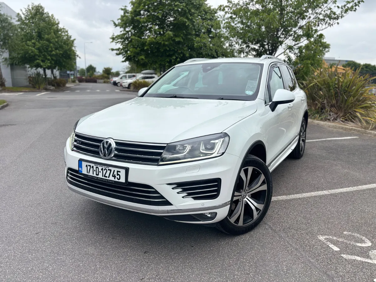 171!Volkswagen Touareg 3.0 TDi R Design ~ 4Motion - Image 1