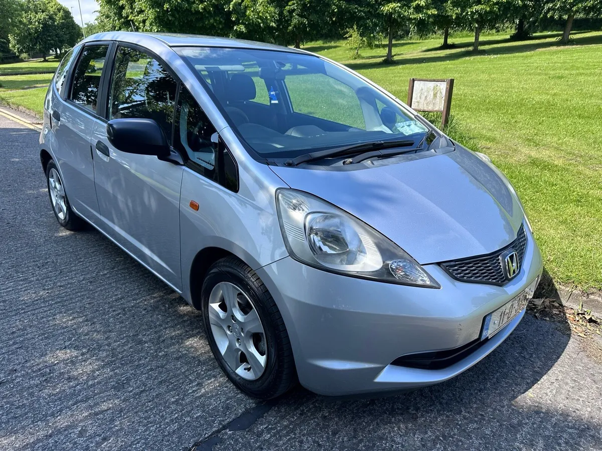 Honda Jazz 1.2 ONLY 67k KM Full Honda History - Image 1