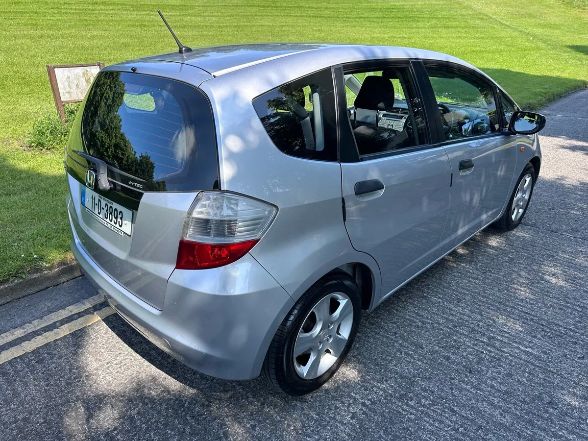 Honda Jazz 1.2 ONLY 67k KM Full Honda History - Image 2