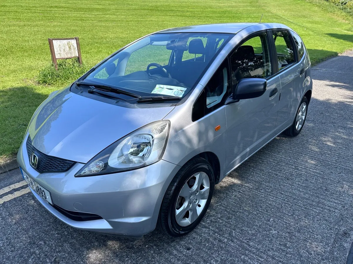 Honda Jazz 1.2 ONLY 67k KM Full Honda History - Image 3