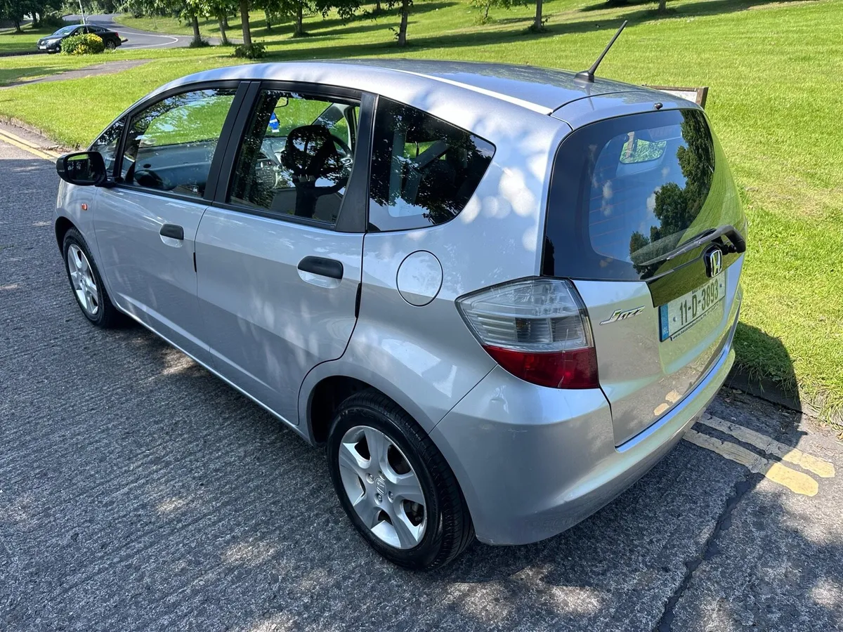 Honda Jazz 1.2 ONLY 67k KM Full Honda History - Image 4