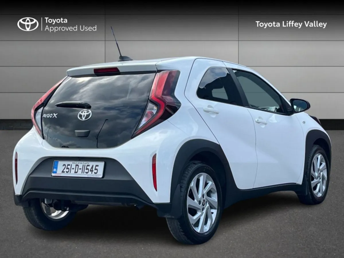 Toyota Aygo X Aygo X Pulse - Image 2
