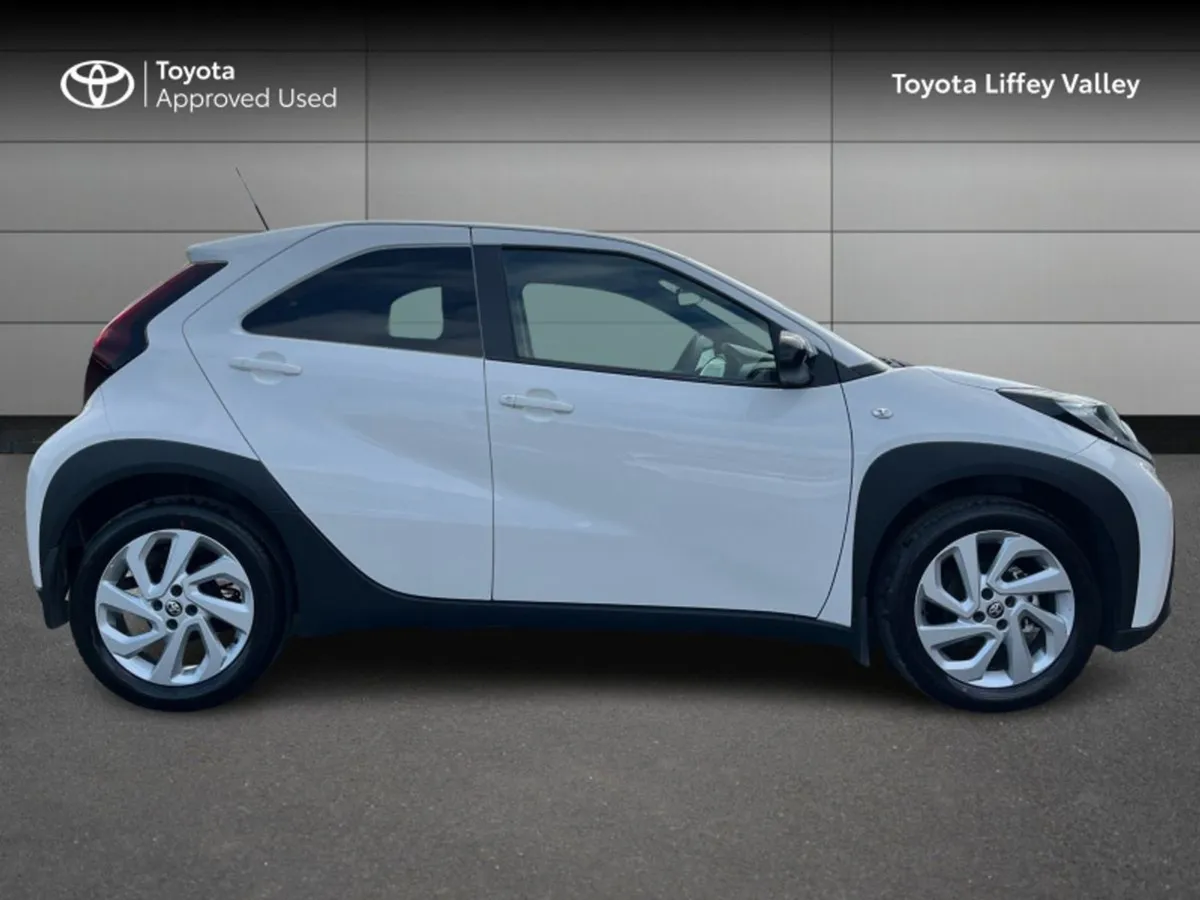Toyota Aygo X Aygo X Pulse - Image 3