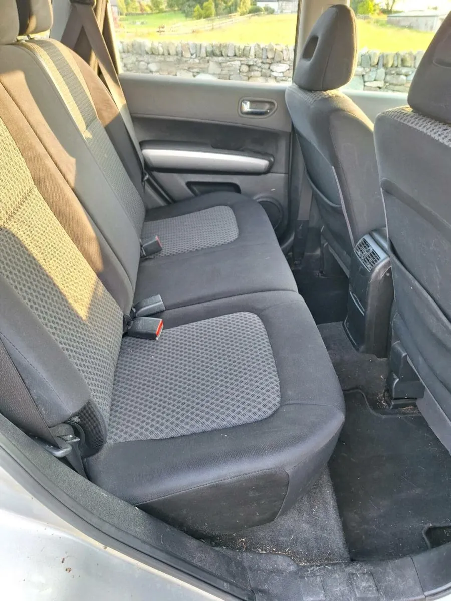 Car - Image 3