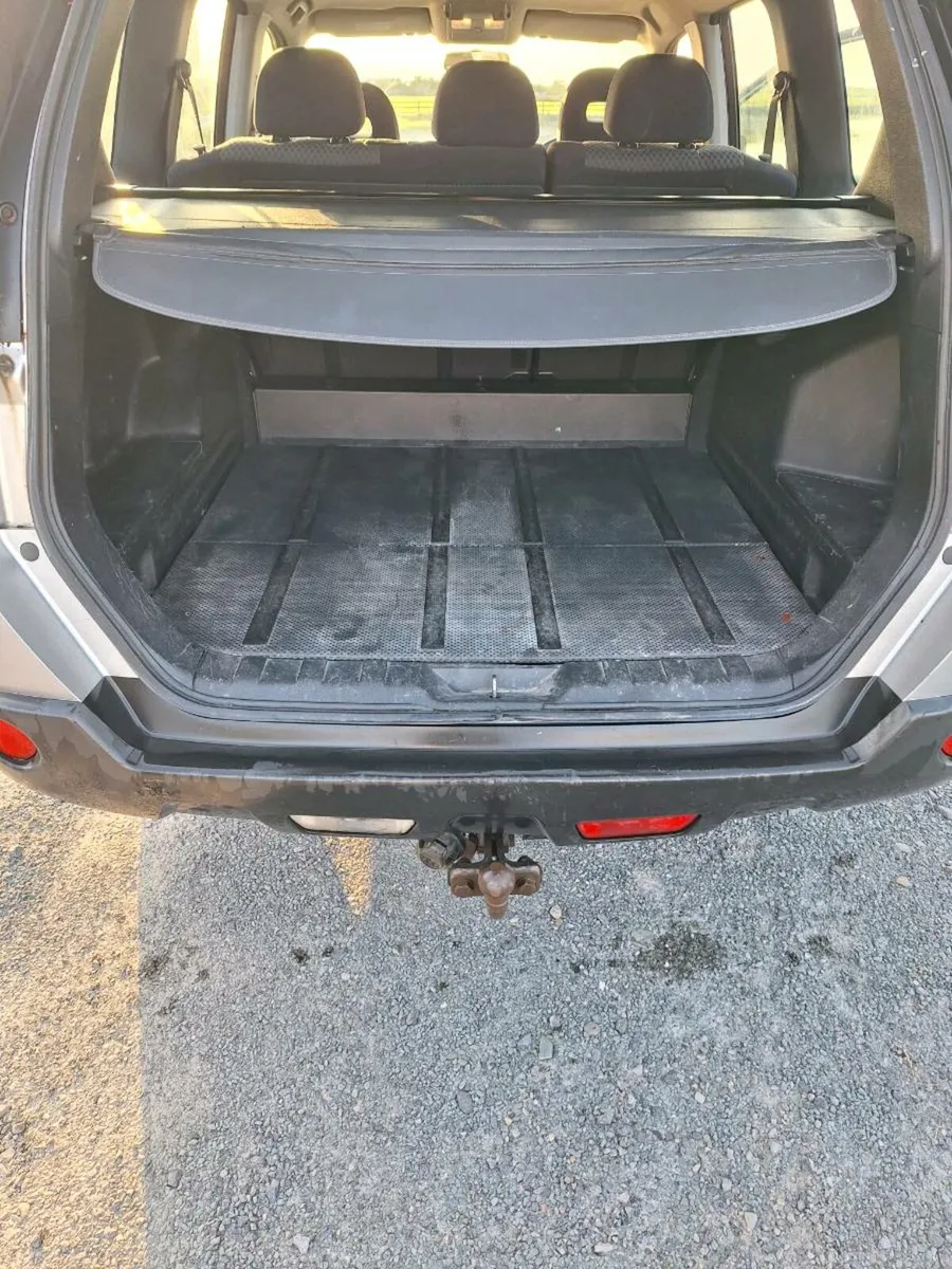 Car - Image 4