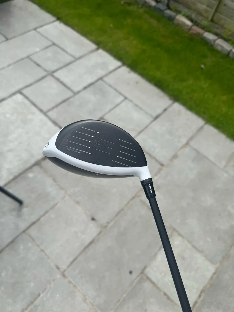Left handed taylormade sim 2 - Image 3