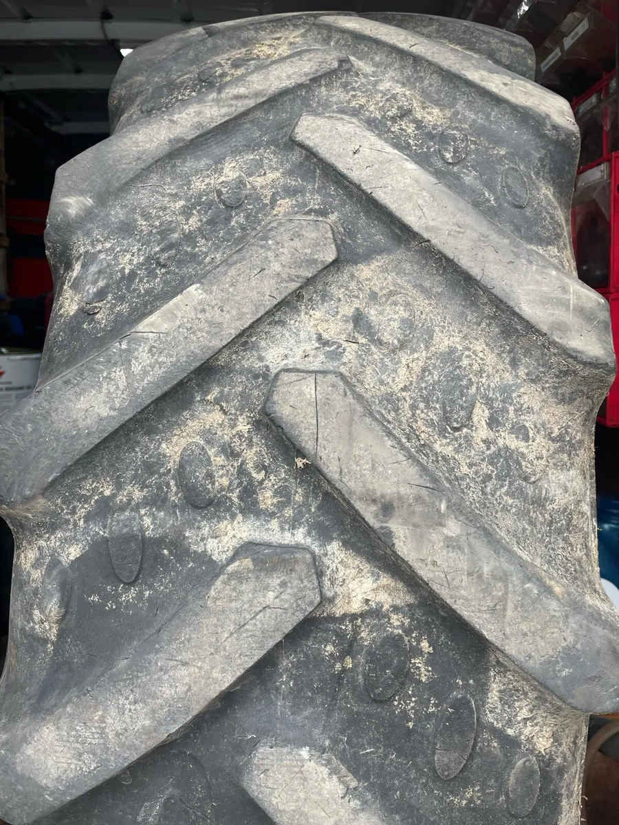 380/70 R28 BKT Tyres - Image 3