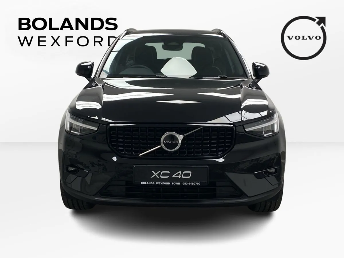 Volvo XC40 New 261 Petrol Mild Hybrid - Image 3