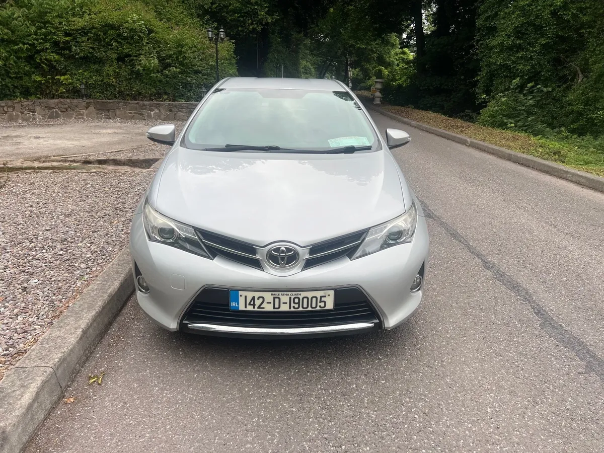 Toyota Auris 2014 - Image 4