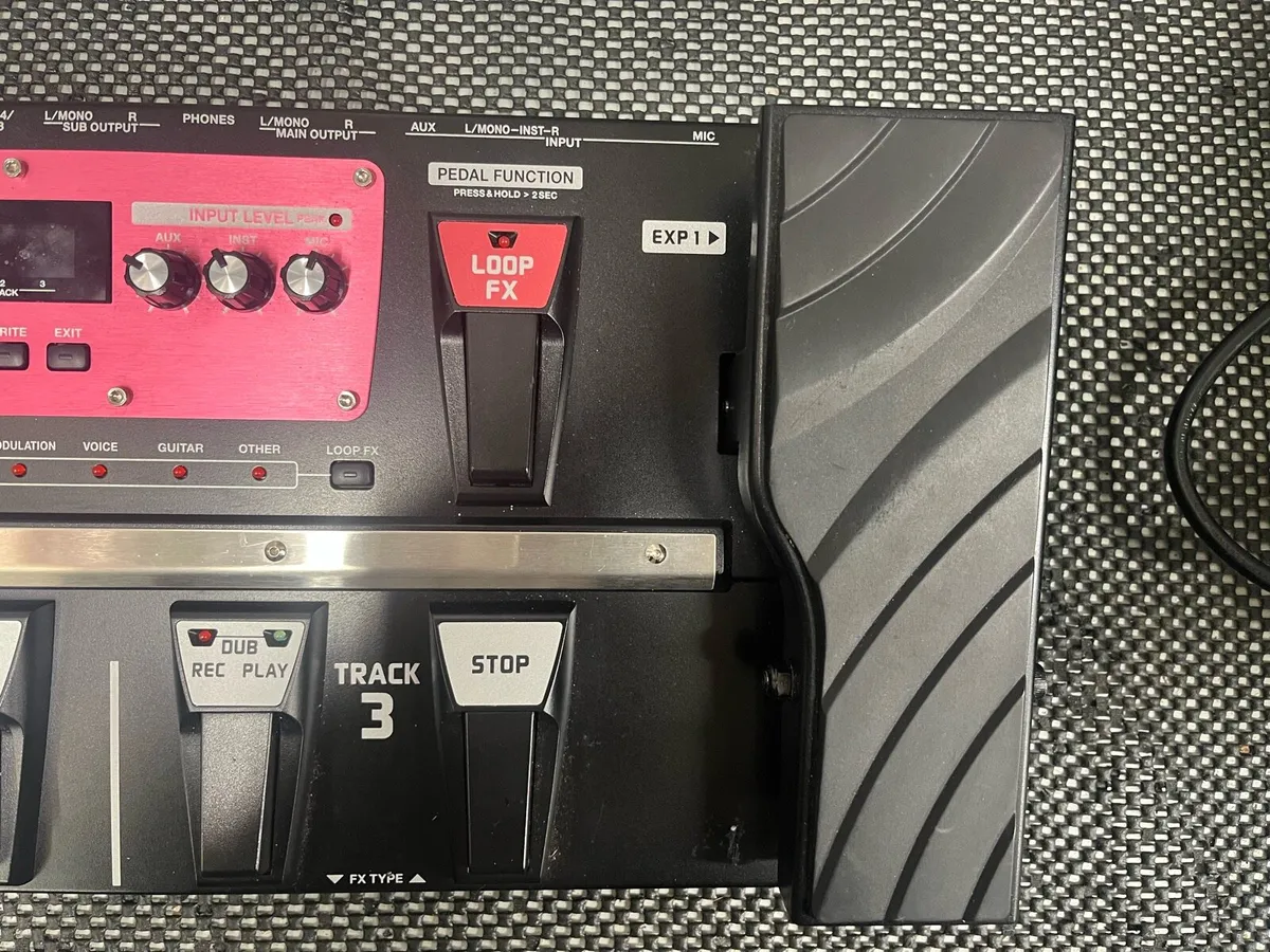 Boss RC-300 Loop Station - Image 4