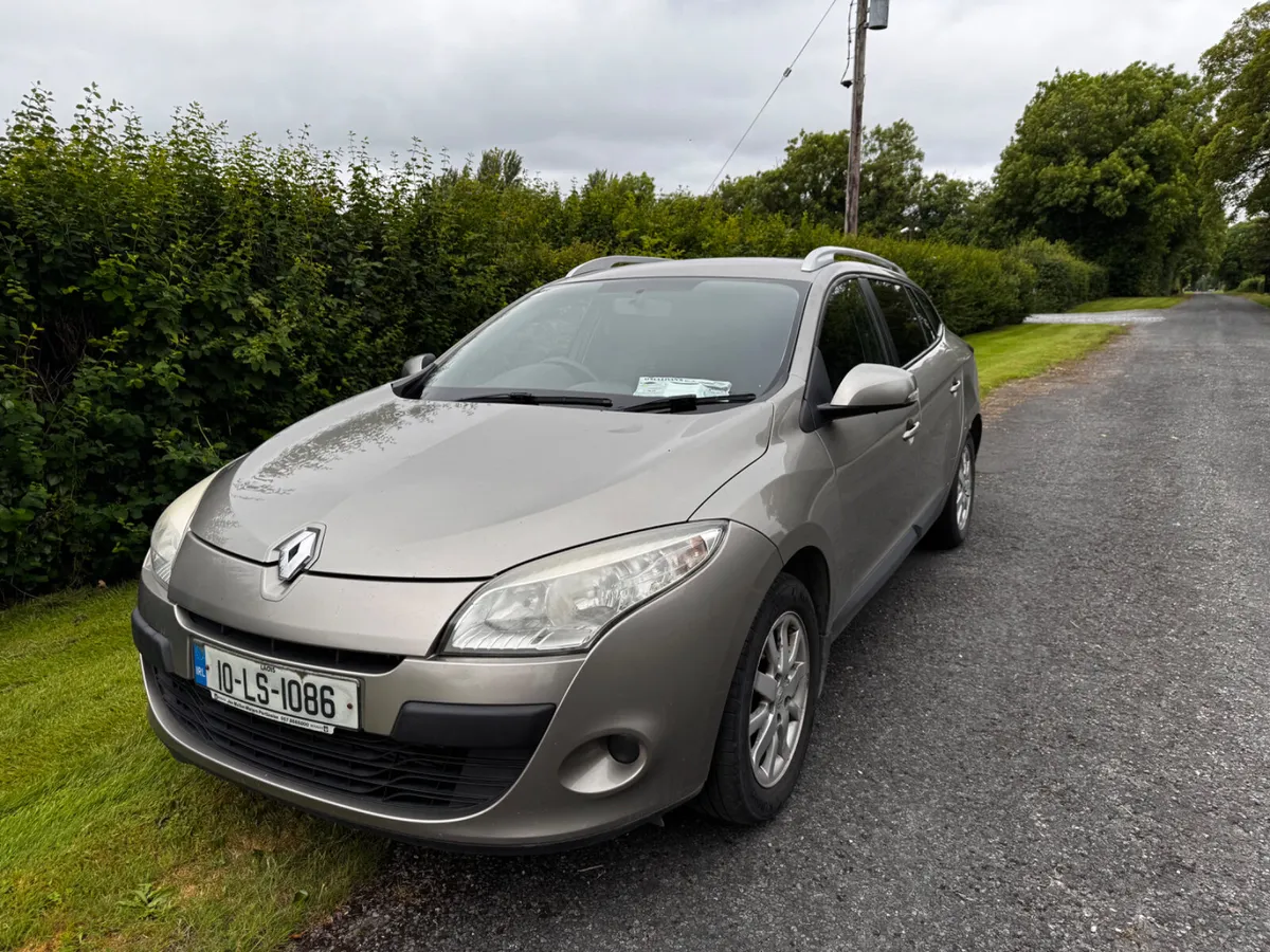 Renault Megane 1.5d, NCT & TAX 08/25 - Image 3