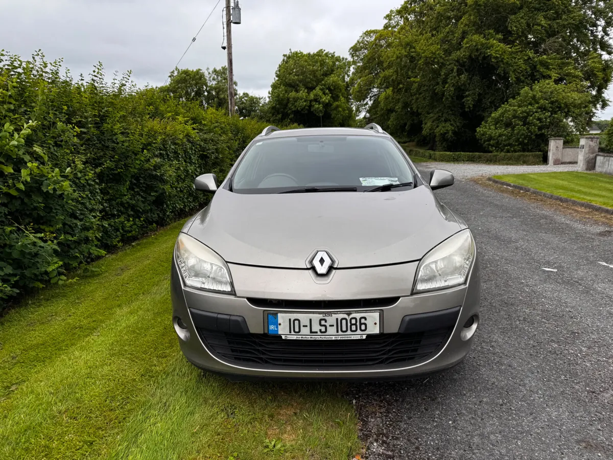 Renault Megane 1.5d, NCT & TAX 08/25 - Image 2