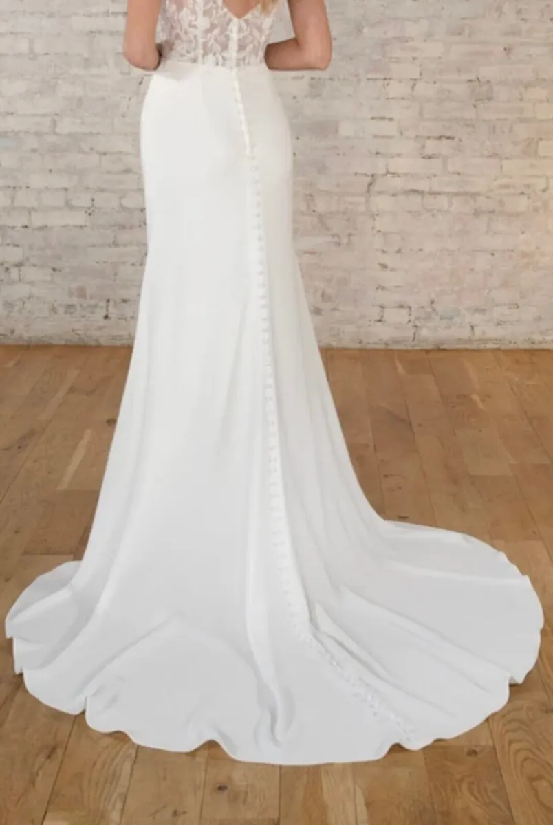 Wedding dress - Image 3