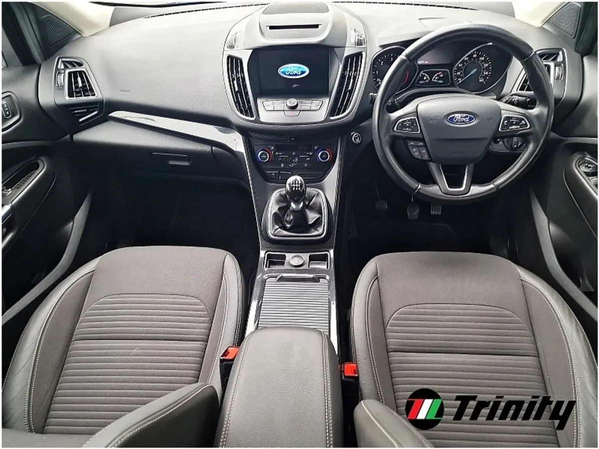 Ford Kuga 1.5tdci 120PS FWD Titanium Trinity Moto - Image 2