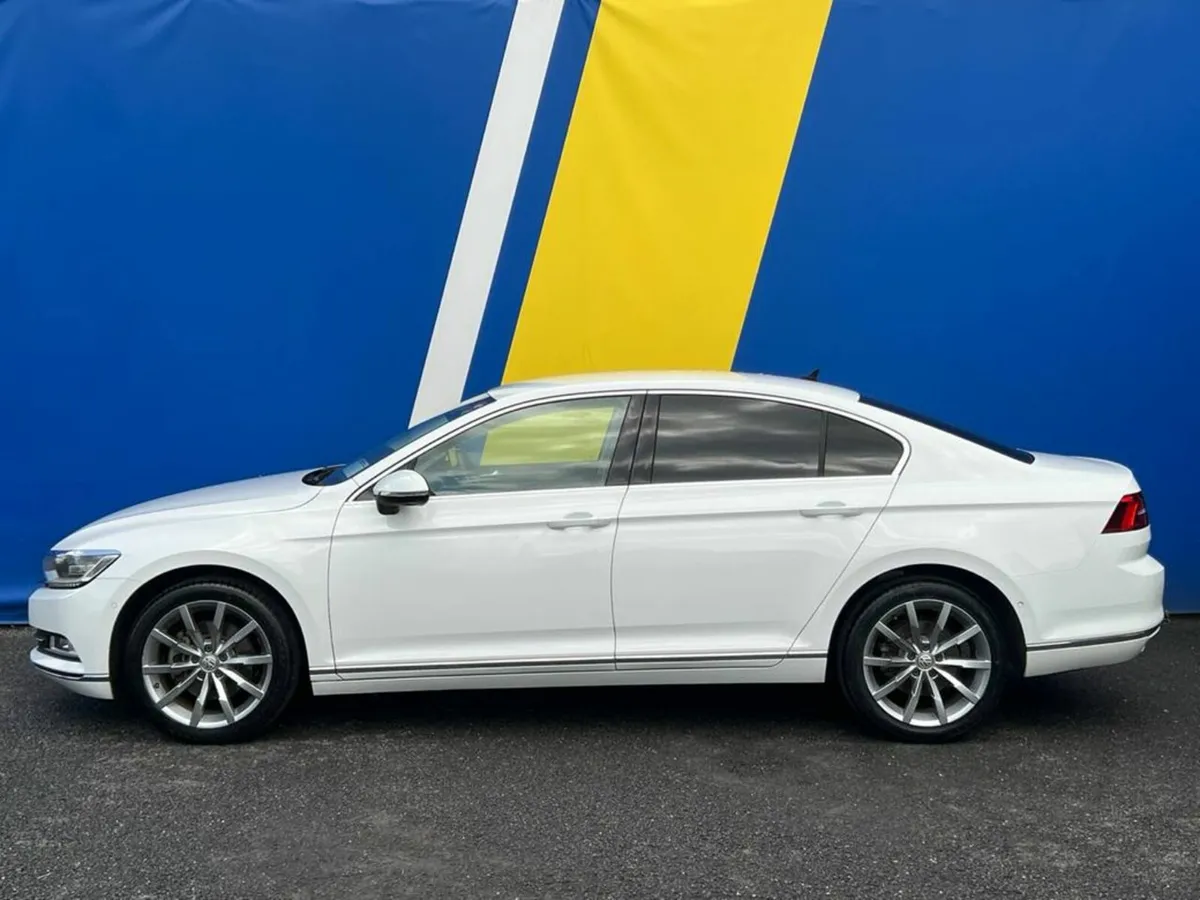 Volkswagen Passat HIGHLINE 1.4 TSI AUTO // HEATED/ - Image 3