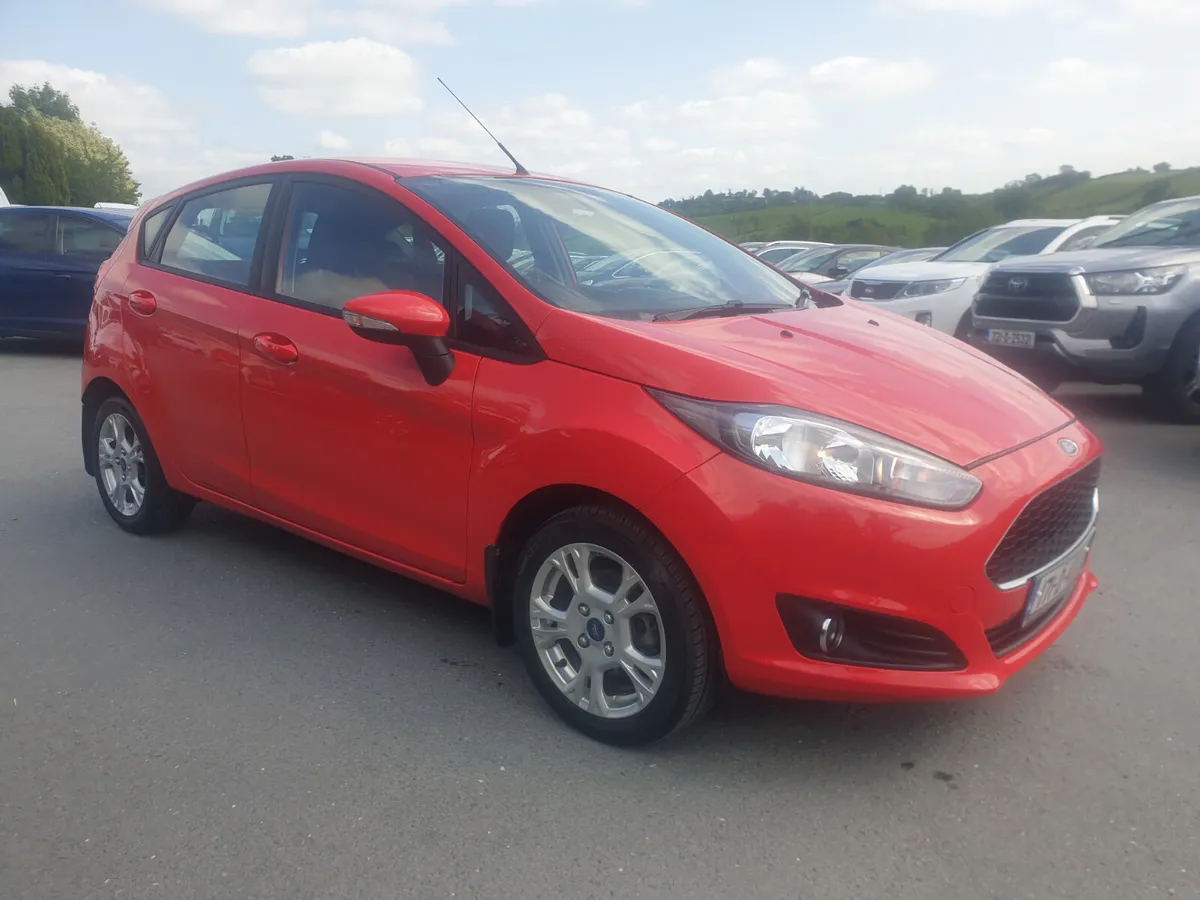 Ford Fiesta 2017 1.2 Low klms - Image 1