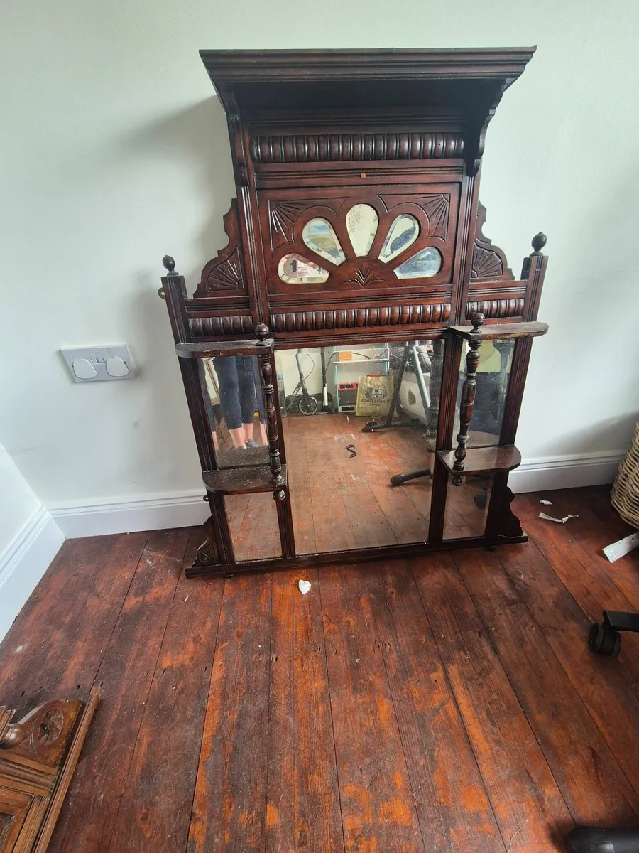 Small Antique mirror - Image 2