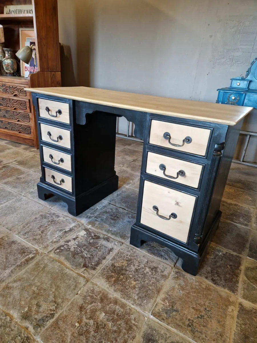 Vintage pine desk - Image 3