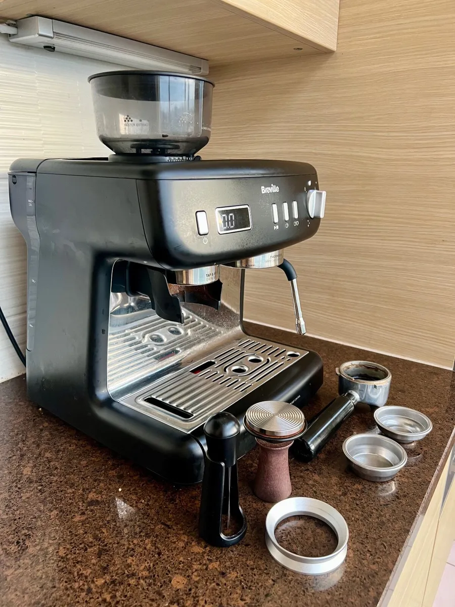 Breville Barista Max+ Espresso machine + Extras - Image 3