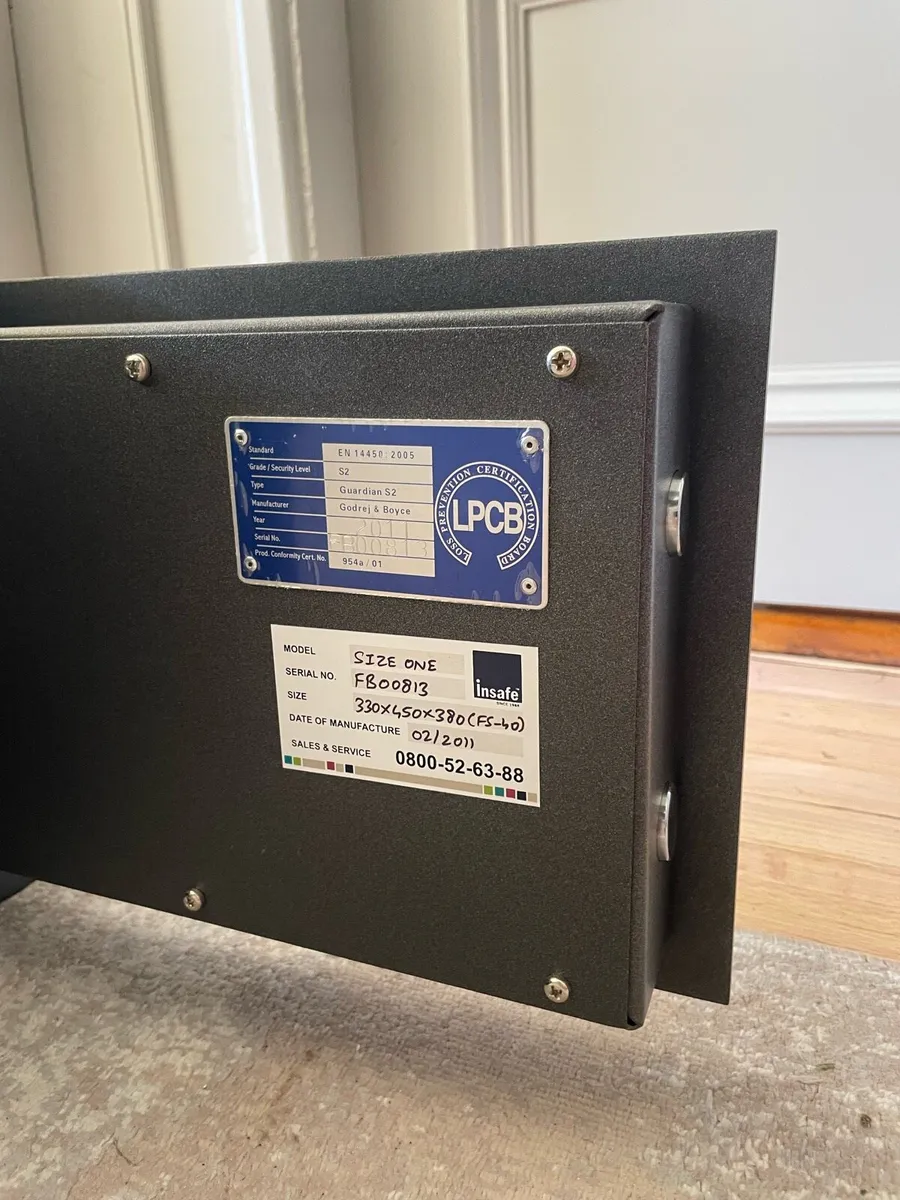 Guardian S2 Size 1 Safe - Image 4
