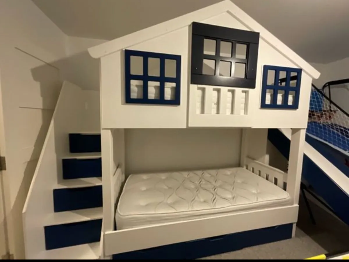 Bed - Image 2