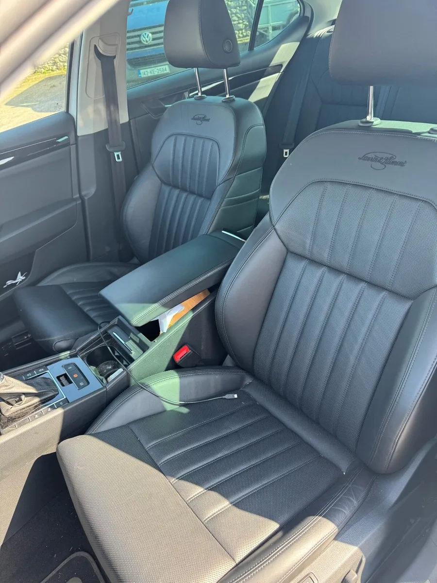 Skoda superb laurin & klement 2.0 tdi 150bhp - Image 4