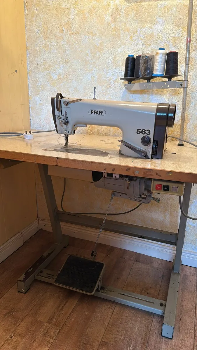 industrial sewing machine - Image 3